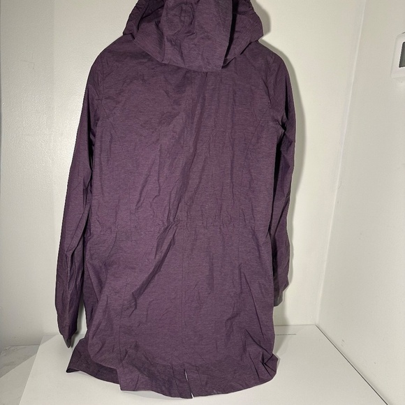 Paradox Waterproof Windbreaker - Picture 7 of 8